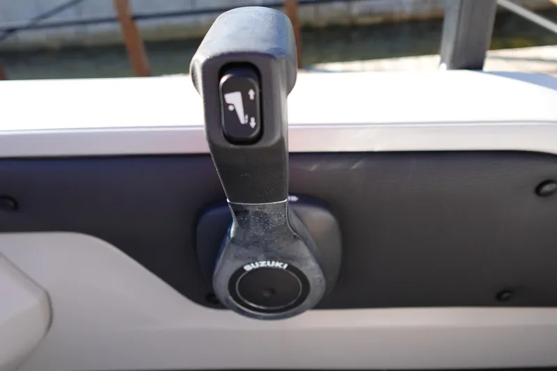 Slide: The Image of Throttle control on 2020 Tahoe Pontoon 2485 LTZ Rear Lounger boat. - 26