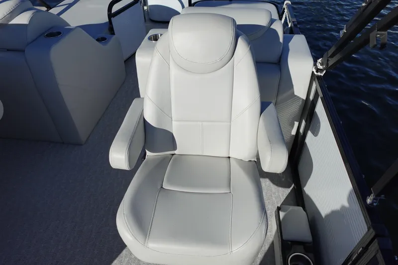 Slide: The Image of 2020 Tahoe Pontoon 2485 LTZ Rear Lounger with luxurious seating on water. - 6