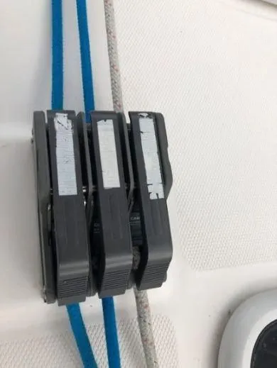 Slide: The Image of Hunter 410 2003 - 28