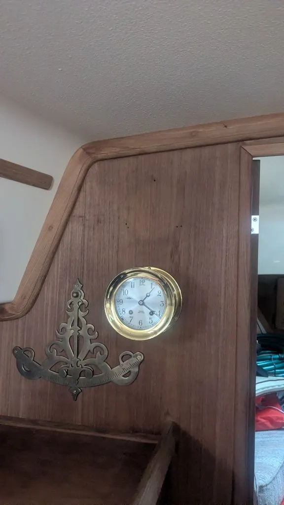 Slide: The Image of Island Packet 31 1986 - 10