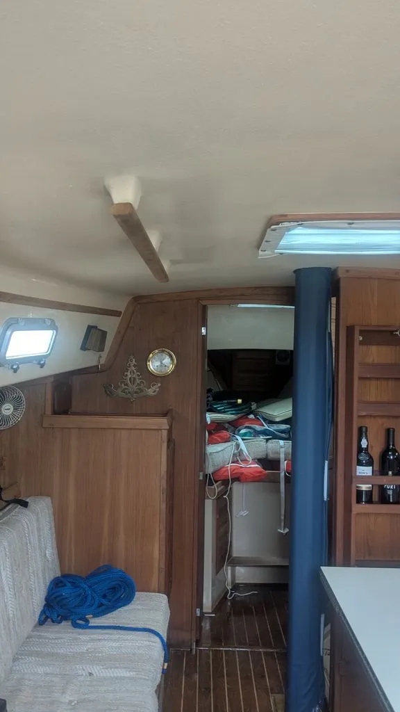 Slide: The Image of Island Packet 31 1986 - 3