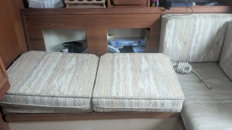 Slide: The Image of Island Packet 31 1986 - 4