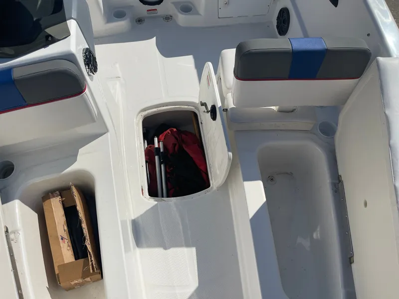 Slide: The Image of Tahoe T16 2022 - 20