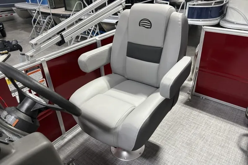 Slide: The Image of Captain's chair on 2026 Sun Tracker Party Barge 16 DLX pontoon boat. - 13