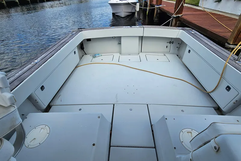 Slide: The Image of Hour meter reading 386.8 on 1987 Rampage 28 Sportsman boat. - 16
