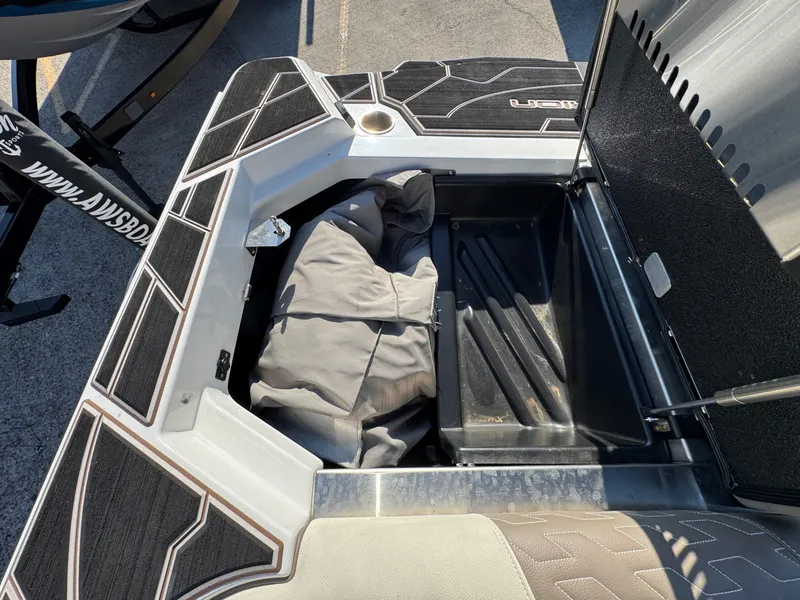 Slide: The Image of Centurion Ri245 2024 - 24