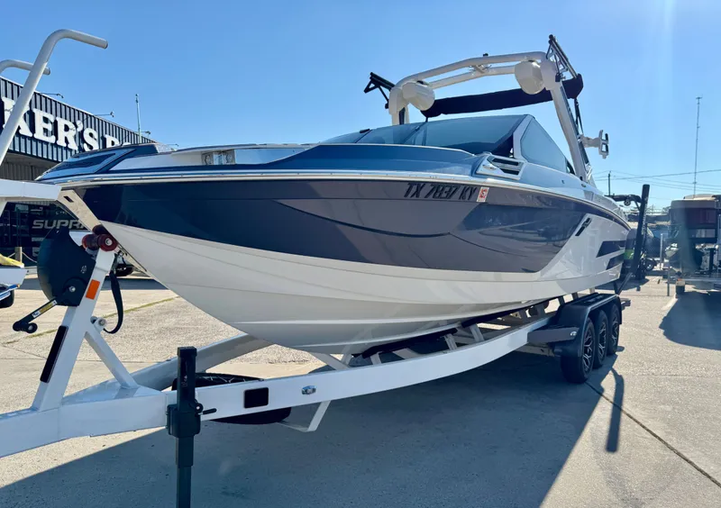 Slide: The Image of Centurion Ri245 2024 - 5