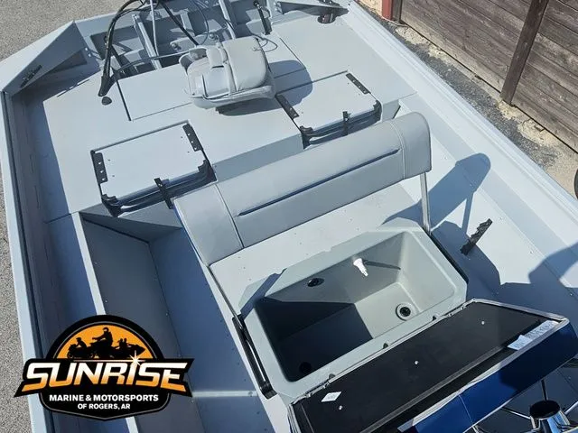 Slide: The Image of G3 Gator Tough 18 CCJ DLX 2026 - 8