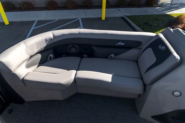 Slide: The Image of Barletta Aria 22QC 2026 - 24