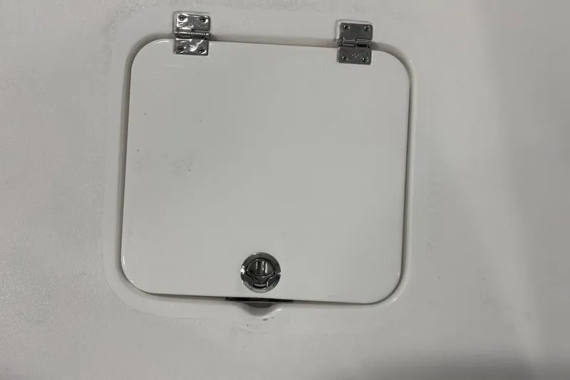 Slide: The Image of Hinged hatch on 2026 Tidewater 2300 Carolina Bay boat. - 16