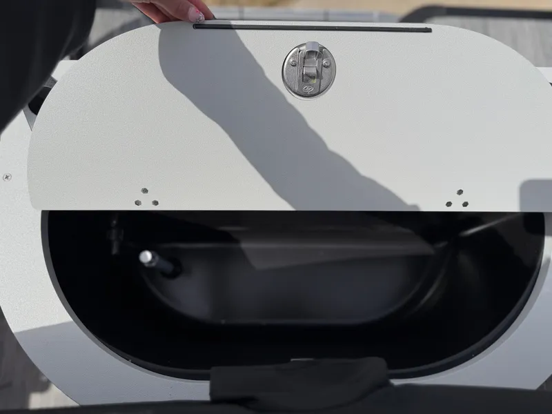 Slide: The Image of Bentley Pontoons FISH 200 FISH-N-CRUISE 2026 - 14