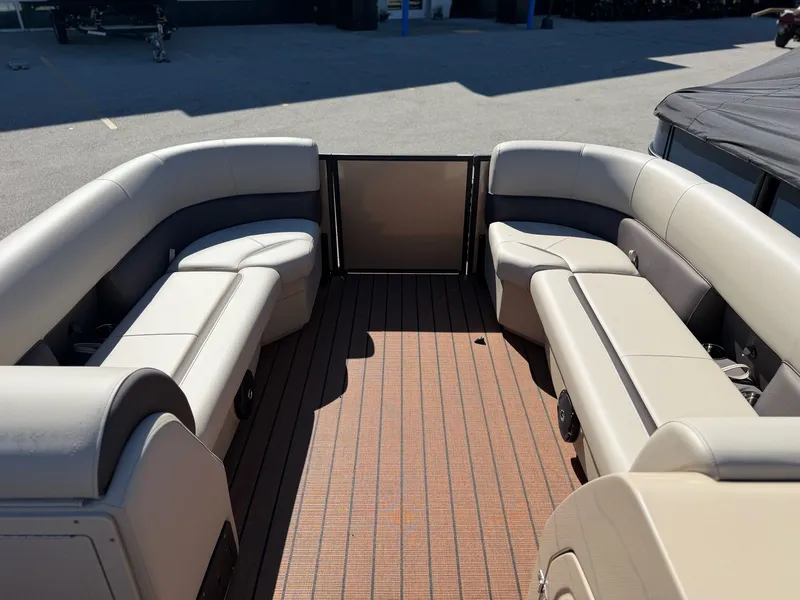 Slide: The Image of Interior of Bentley Pontoons Legacy 240 Navigator 2026. - 10
