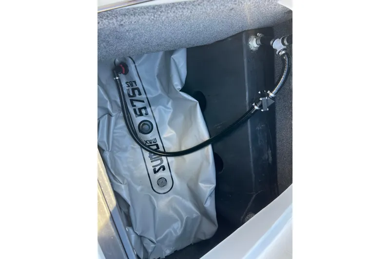 Slide: The Image of 2020 Malibu Wakesetter 23 MXZ ballast system with 575 lbs Surf bag. - 33