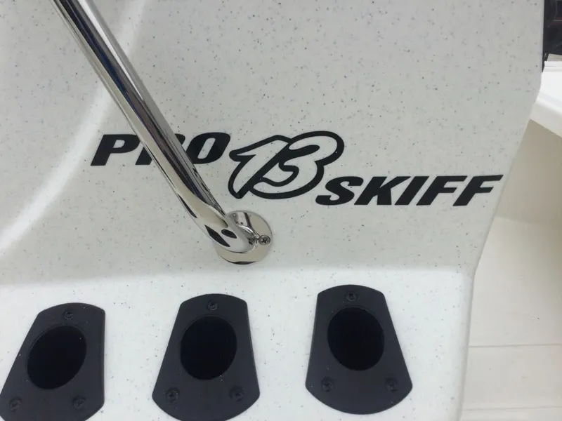 Slide: The Image of Mako PRO SKIFF 13CC 2026 - 10