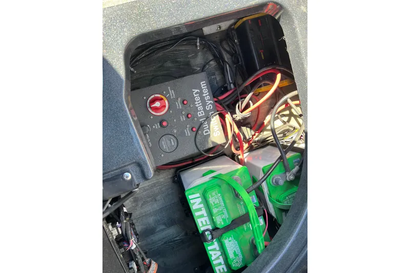 Slide: The Image of Battery compartment of 2020 Crest Caribbean RS 250 SLRC with wiring and battery switch system. - 24