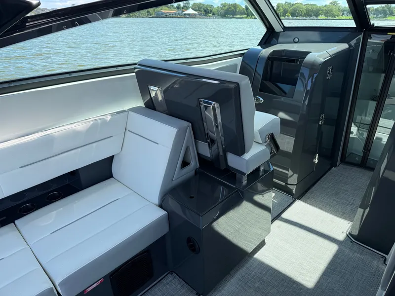 Slide: The Image of Cobalt A36 2019 - 15