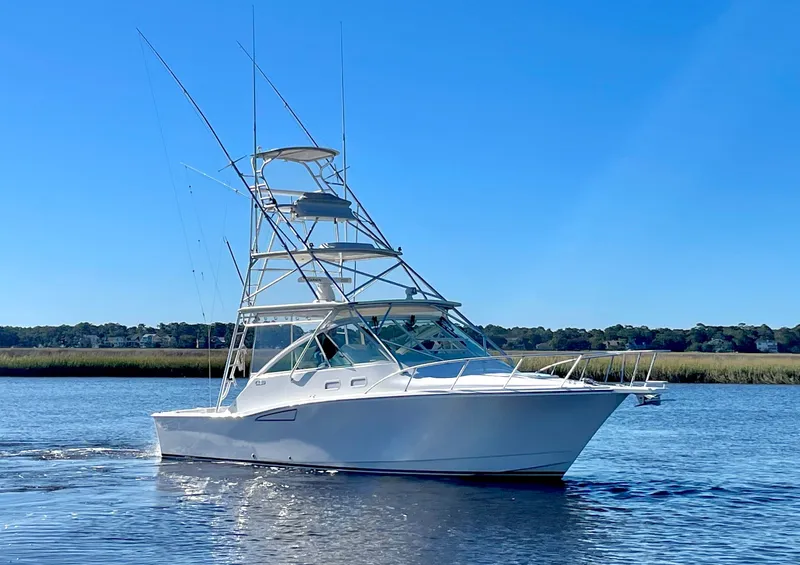 The Image of Cabo 35 Express 2007 - 0