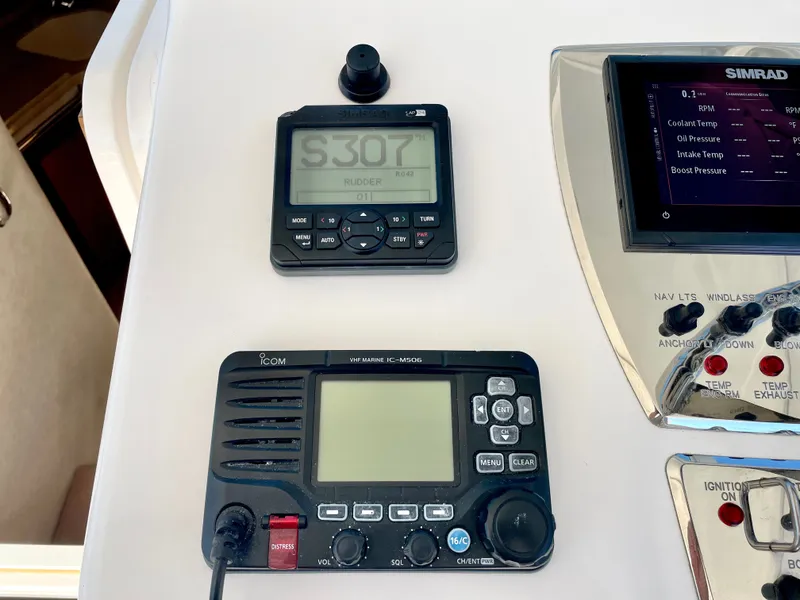 Slide: The Image of Cabo 35 Express 2007 - 30