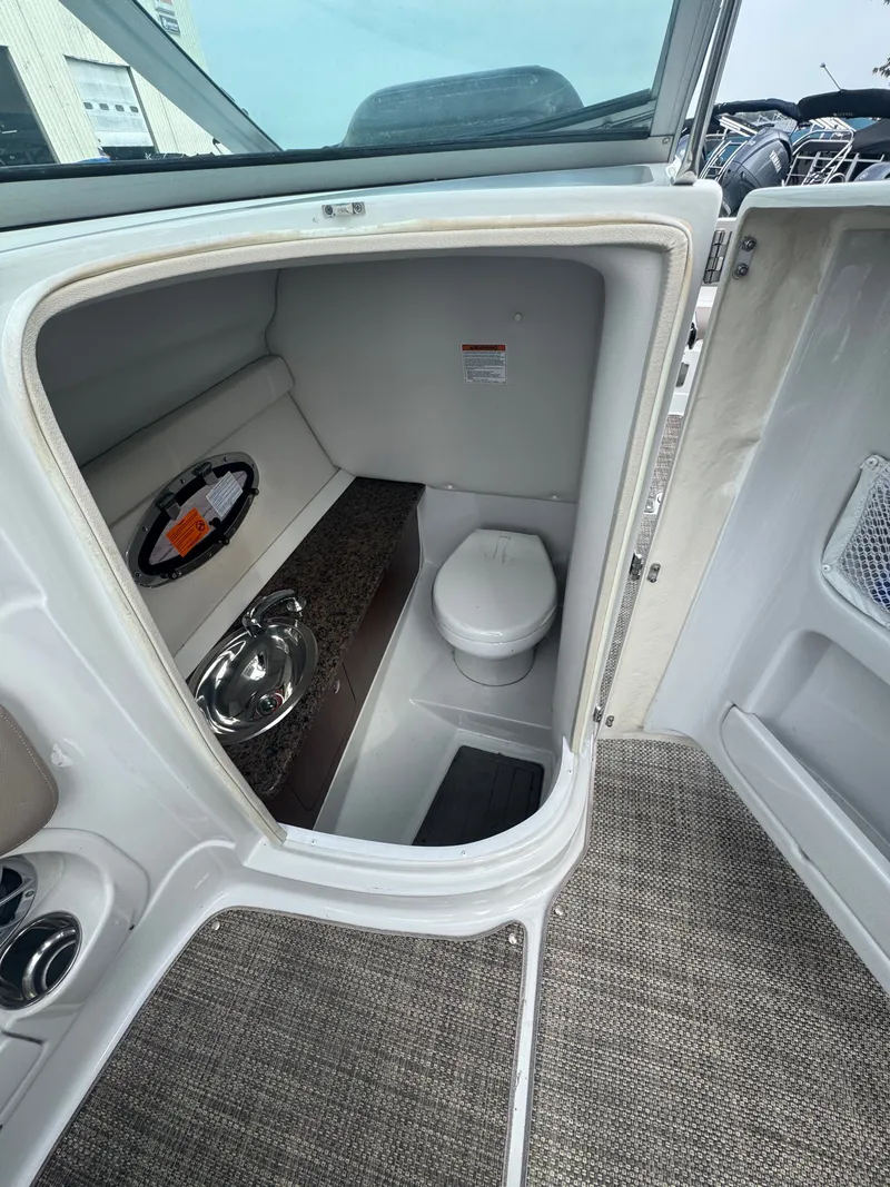 Slide: The Image of Crownline Boats E275 2019 - 15