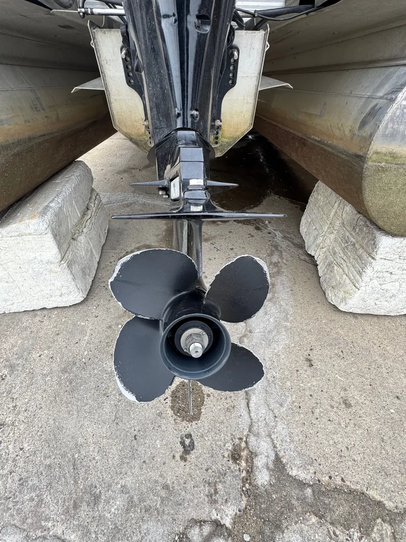 Slide: The Image of Premier Grand Majestic 1998 - 7