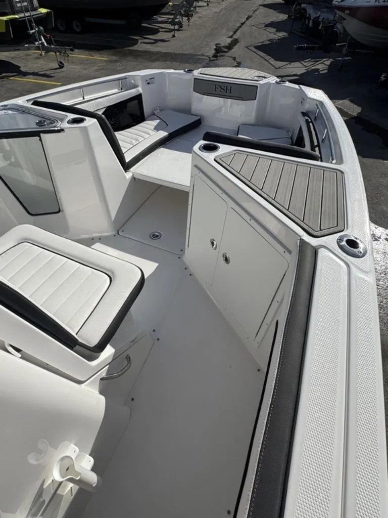 Slide: The Image of Yamaha 255 FSH Sport E 2026 - 18