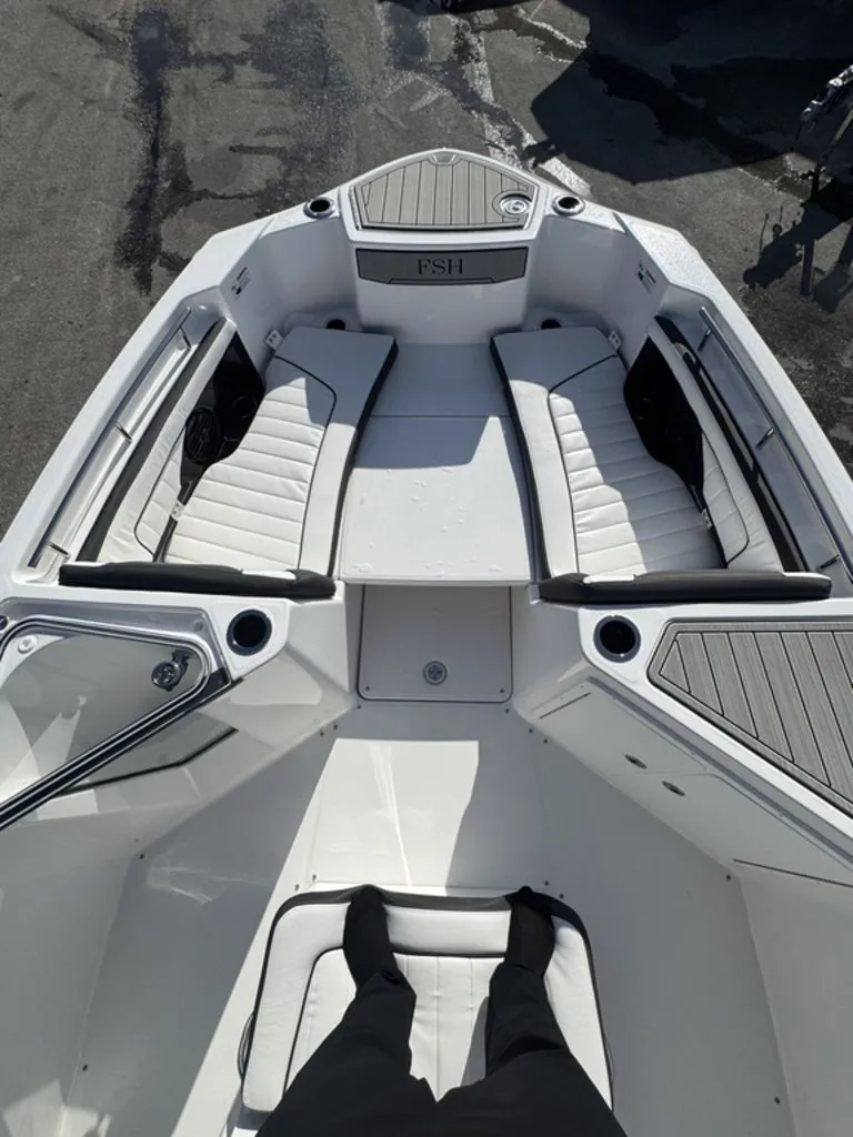 Slide: The Image of Yamaha 255 FSH Sport E 2026 - 21