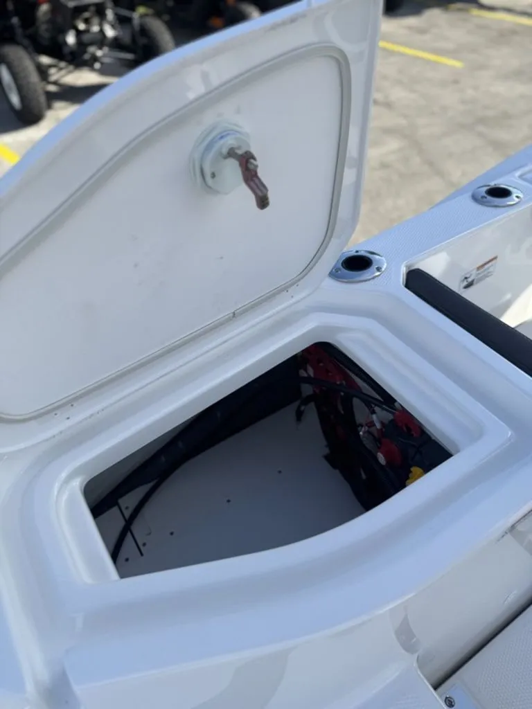 Slide: The Image of Yamaha 255 FSH Sport E 2026 - 29