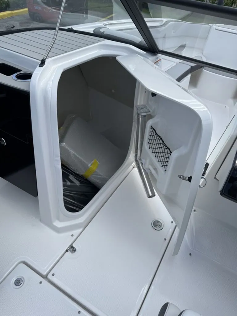 Slide: The Image of Yamaha AR250 2026 - 17