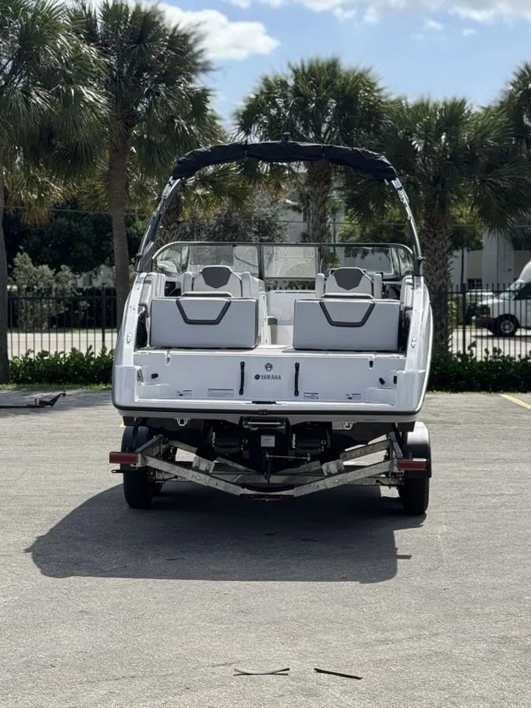 Slide: The Image of Yamaha AR250 2026 - 26