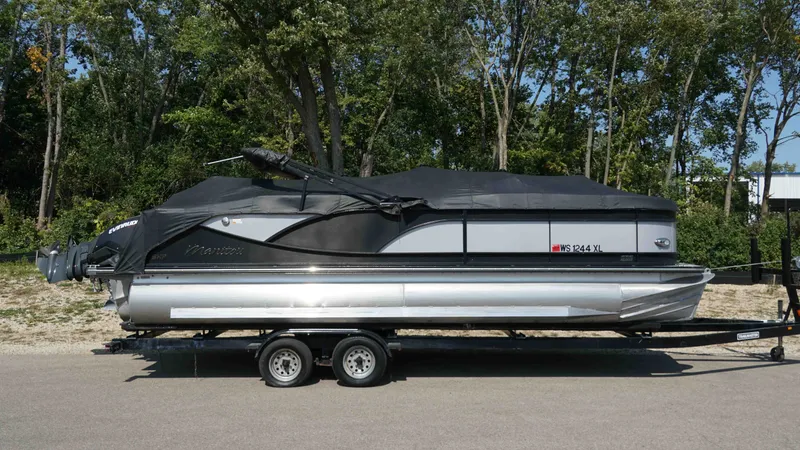 Slide: The Image of Manitou shp 2019 - 26