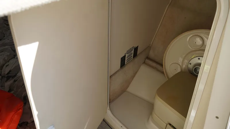 Slide: The Image of Sea Ray Overnighter 1999 - 22