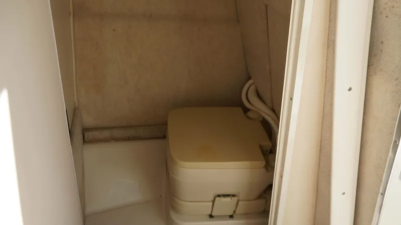 Slide: The Image of Sea Ray Overnighter 1999 - 29