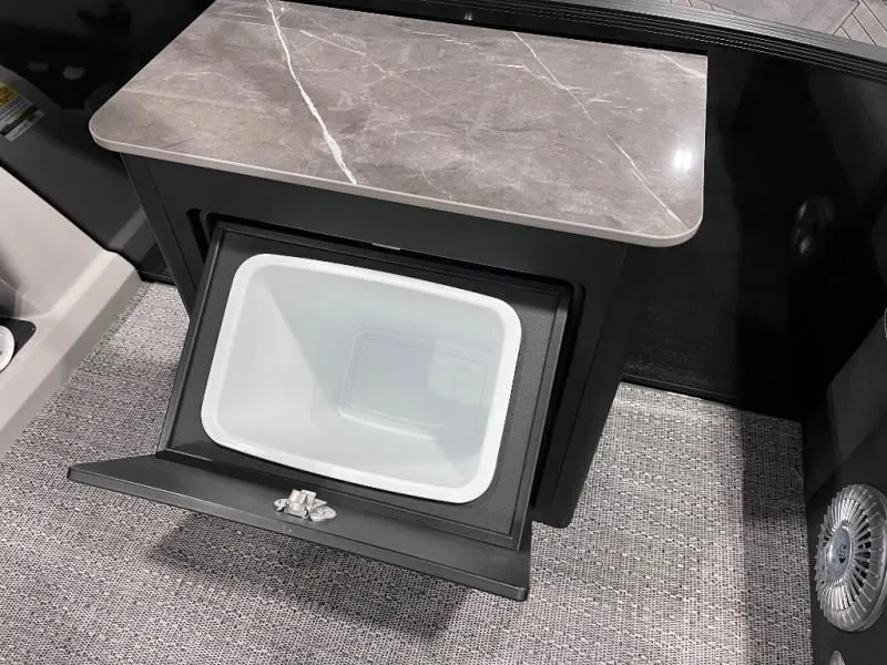 Slide: The Image of Cabrio C24UE 2026 - 13