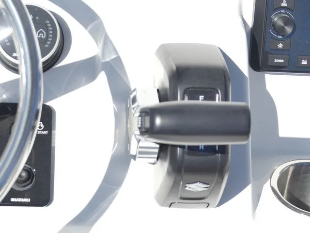 Slide: The Image of Sea Pro 230 Bay 2026 - 20