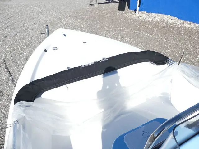 Slide: The Image of Sea Pro 172 Bay 2026 - 13