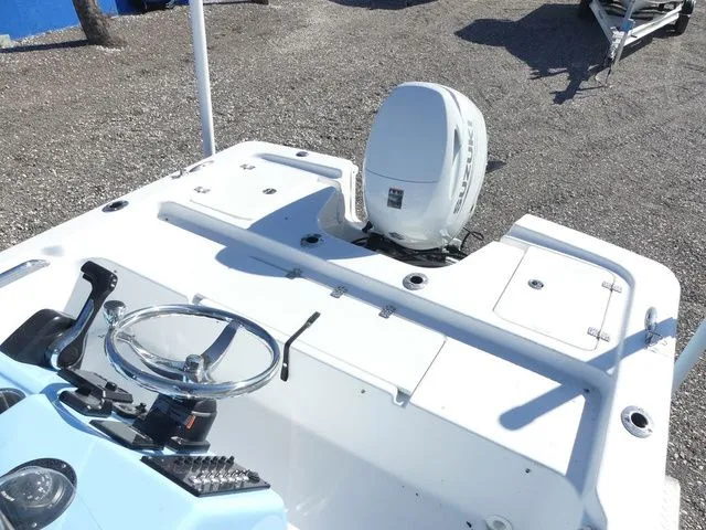 Slide: The Image of Sea Pro 172 Bay 2026 - 15