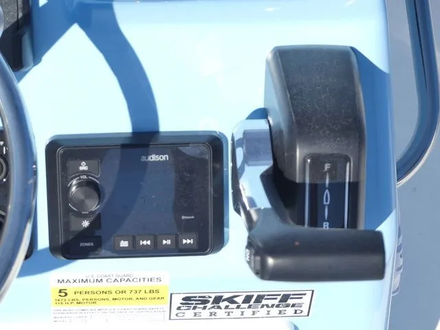 Slide: The Image of Sea Pro 172 Bay 2026 - 17