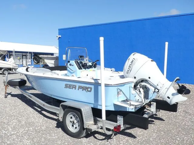 Slide: The Image of Sea Pro 172 Bay 2026 - 6