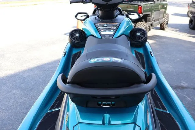 Slide: The Image of Yamaha FX CRUISER SVHO W/AUDIO-LAGOON BLUE 2026 - 12