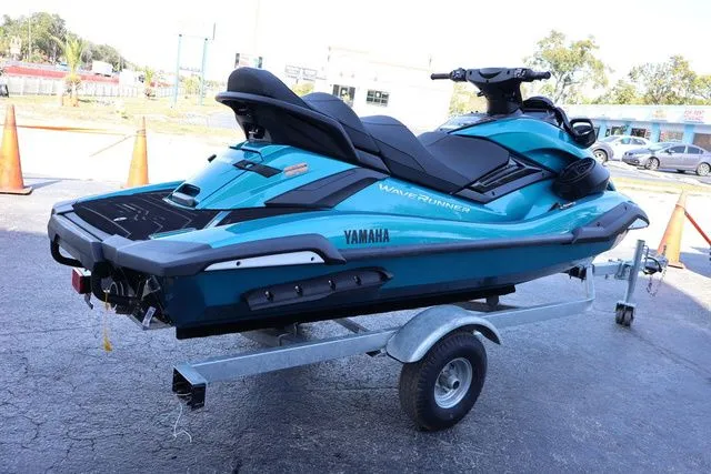 Slide: The Image of Yamaha FX CRUISER SVHO W/AUDIO-LAGOON BLUE 2026 - 6
