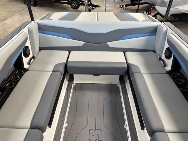 Slide: The Image of Axis Wake Research T235 2026 - 12