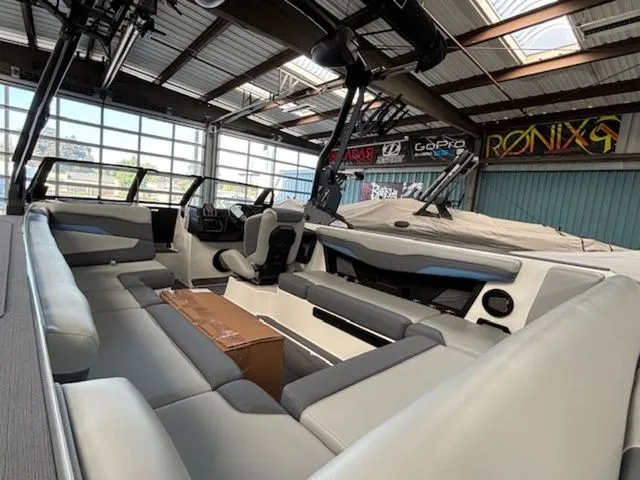 Slide: The Image of Axis Wake Research T235 2026 - 8