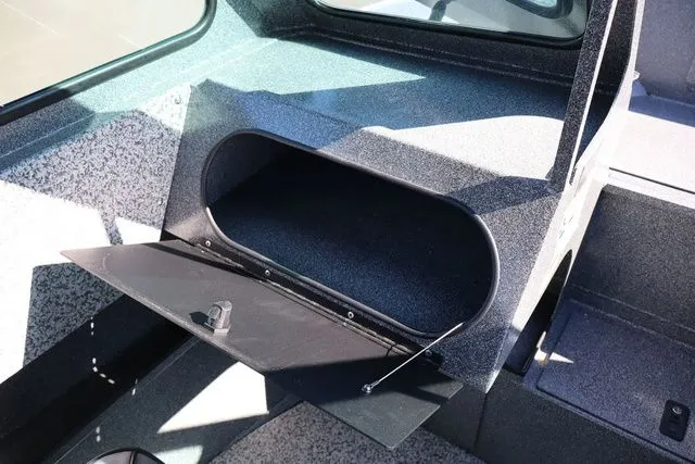 Slide: The Image of Alumaweld Stryker 202 2026 - 12