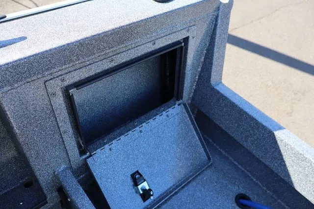 Slide: The Image of Alumaweld Stryker 202 2026 - 16