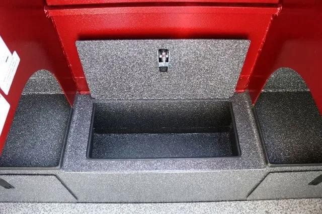 Slide: The Image of Alumaweld Stryker X220 2026 - 10