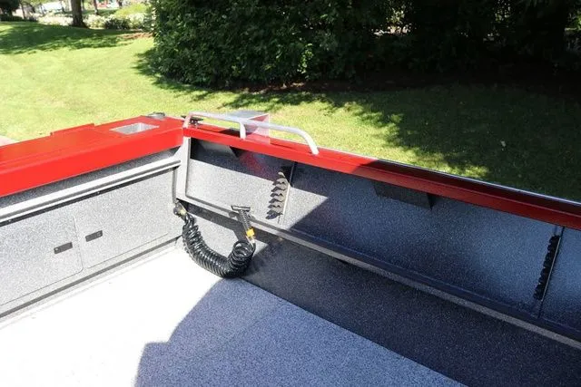 Slide: The Image of Alumaweld Stryker X220 2026 - 16