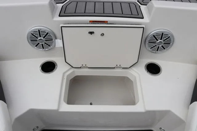 Slide: The Image of Starcraft SVX 171 OB 2026 - 15