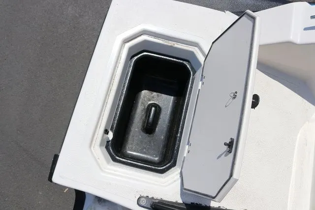 Slide: The Image of Starcraft SVX 191 OB 2026 - 21