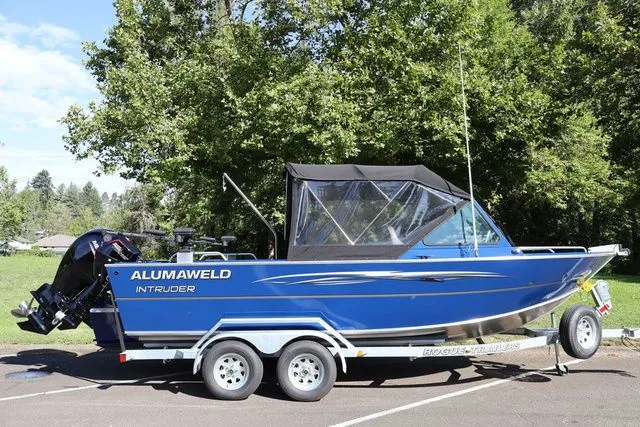 Slide: The Image of Alumaweld Intruder 20 2026 - 22