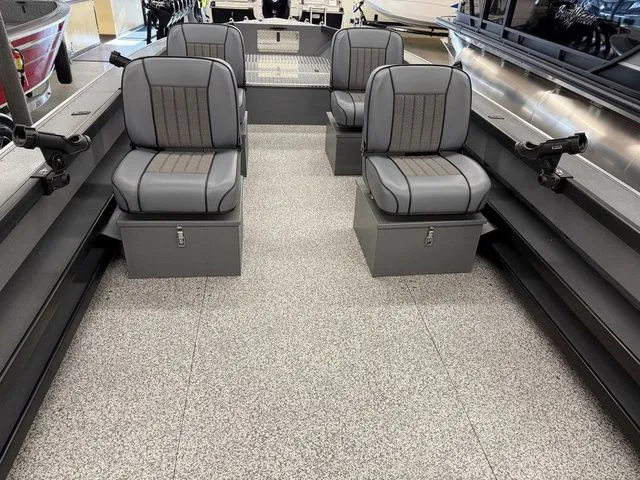 Slide: The Image of Alumaweld Super Vee Pro 23 2026 - 4